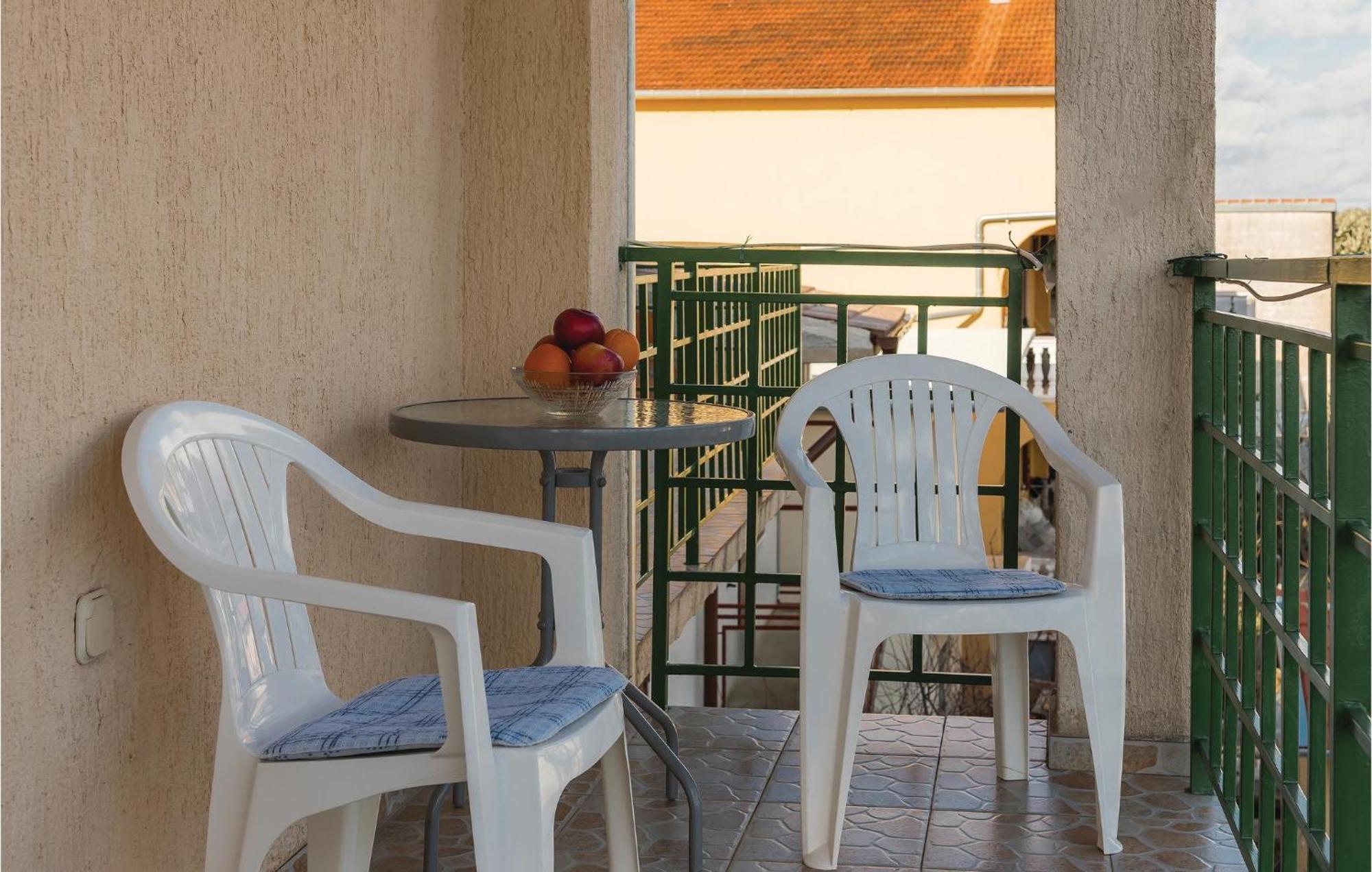 Beautiful Apartment In Raslina With Wifi Εξωτερικό φωτογραφία