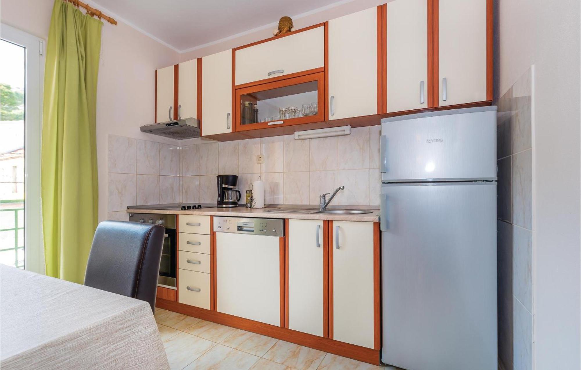 Beautiful Apartment In Raslina With Wifi Εξωτερικό φωτογραφία